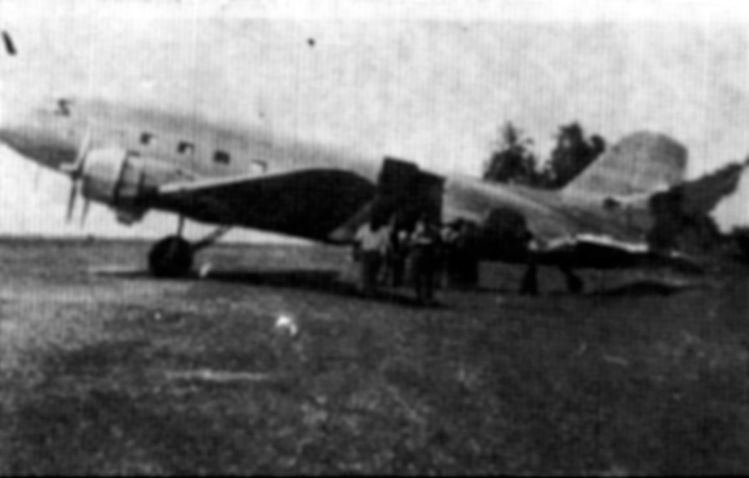 Unidentified DC-3