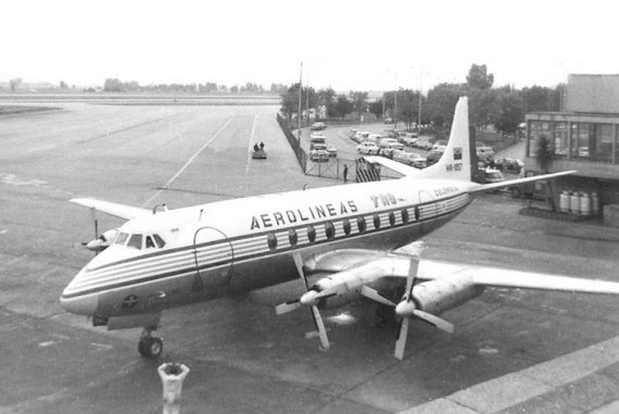Vickers Viscount HK-1057