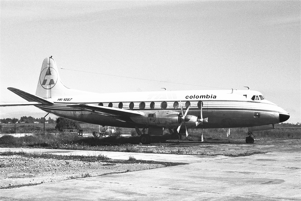 Vickers Viscount HK-1057