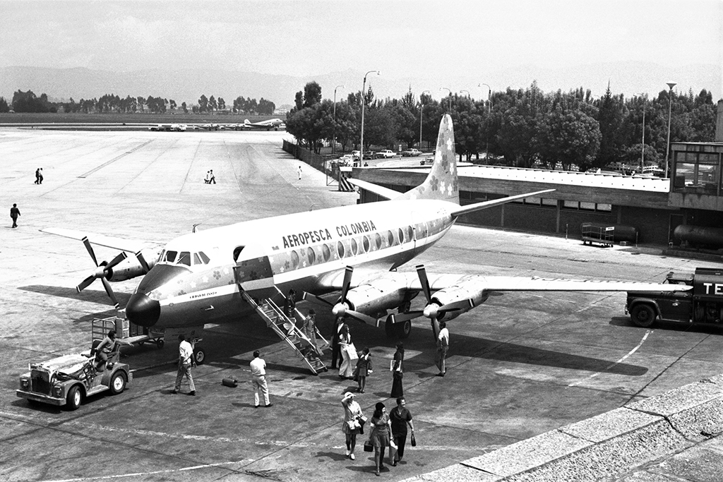 Vickers Viscount HK-1319